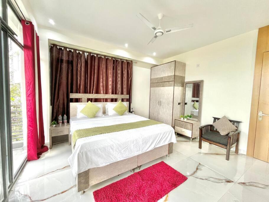 Апартаменты Host Jatin Kasauli Crest 7O1827O7O3 Экстерьер фото